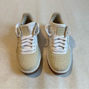 Puma size 6.5 white and tan leather sneakers